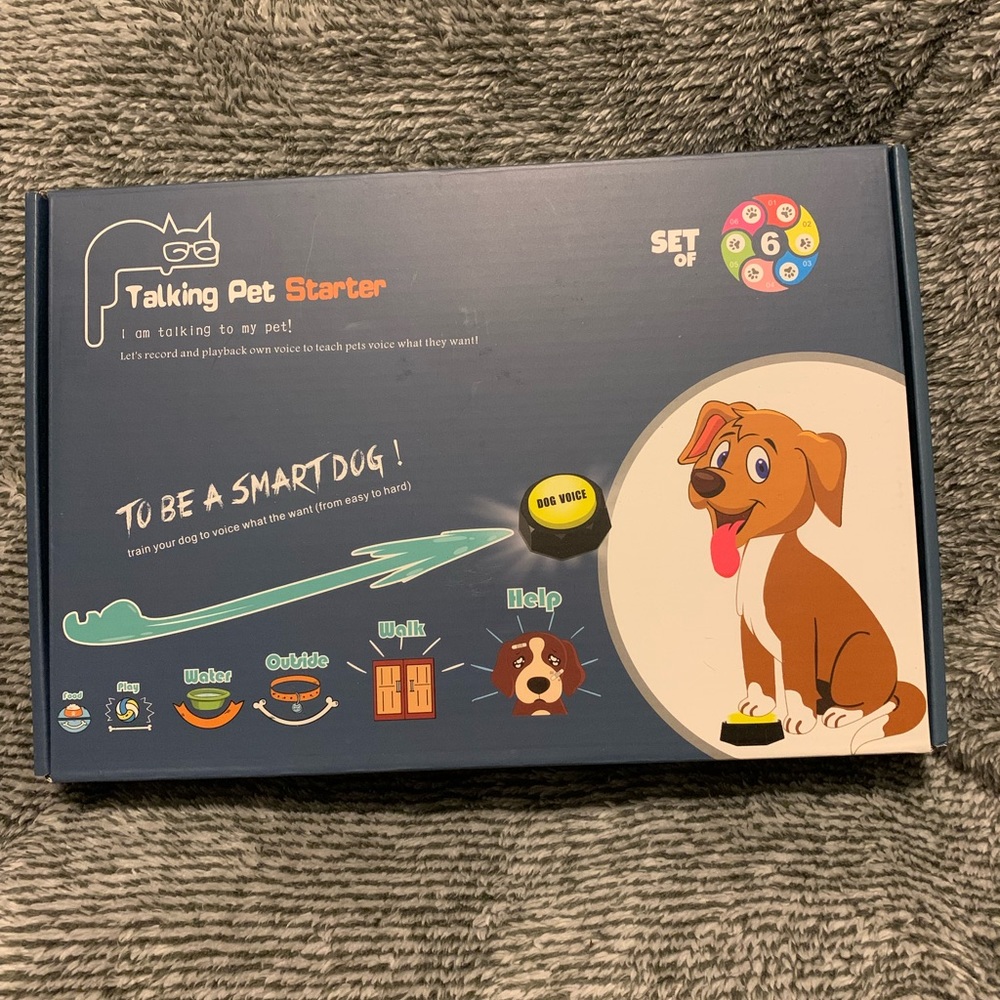 Talking buttons for pets brand new never used!